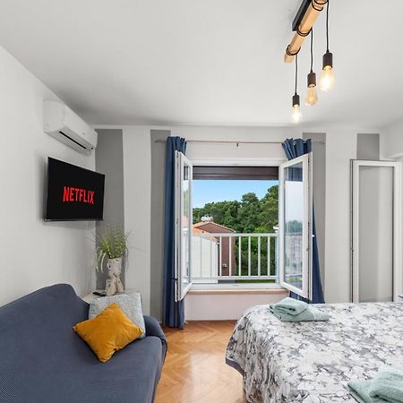 Kala Sea View Apartments 150M From Beach And 250 M From Old Town Poreč Exterior foto