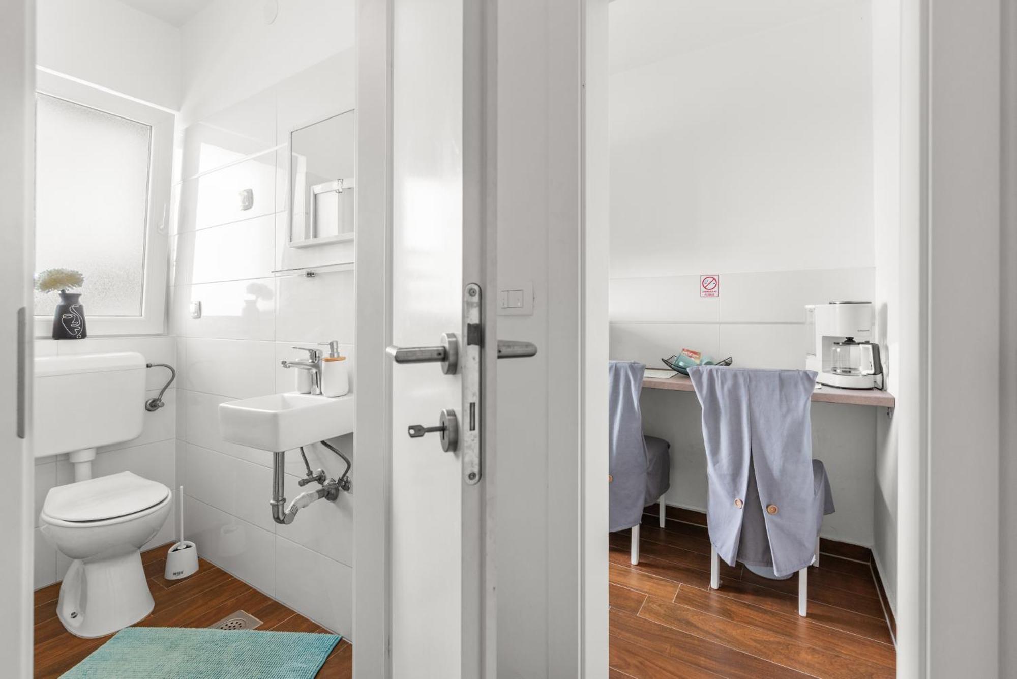 Kala Sea View Apartments 150M From Beach And 250 M From Old Town Poreč Exterior foto